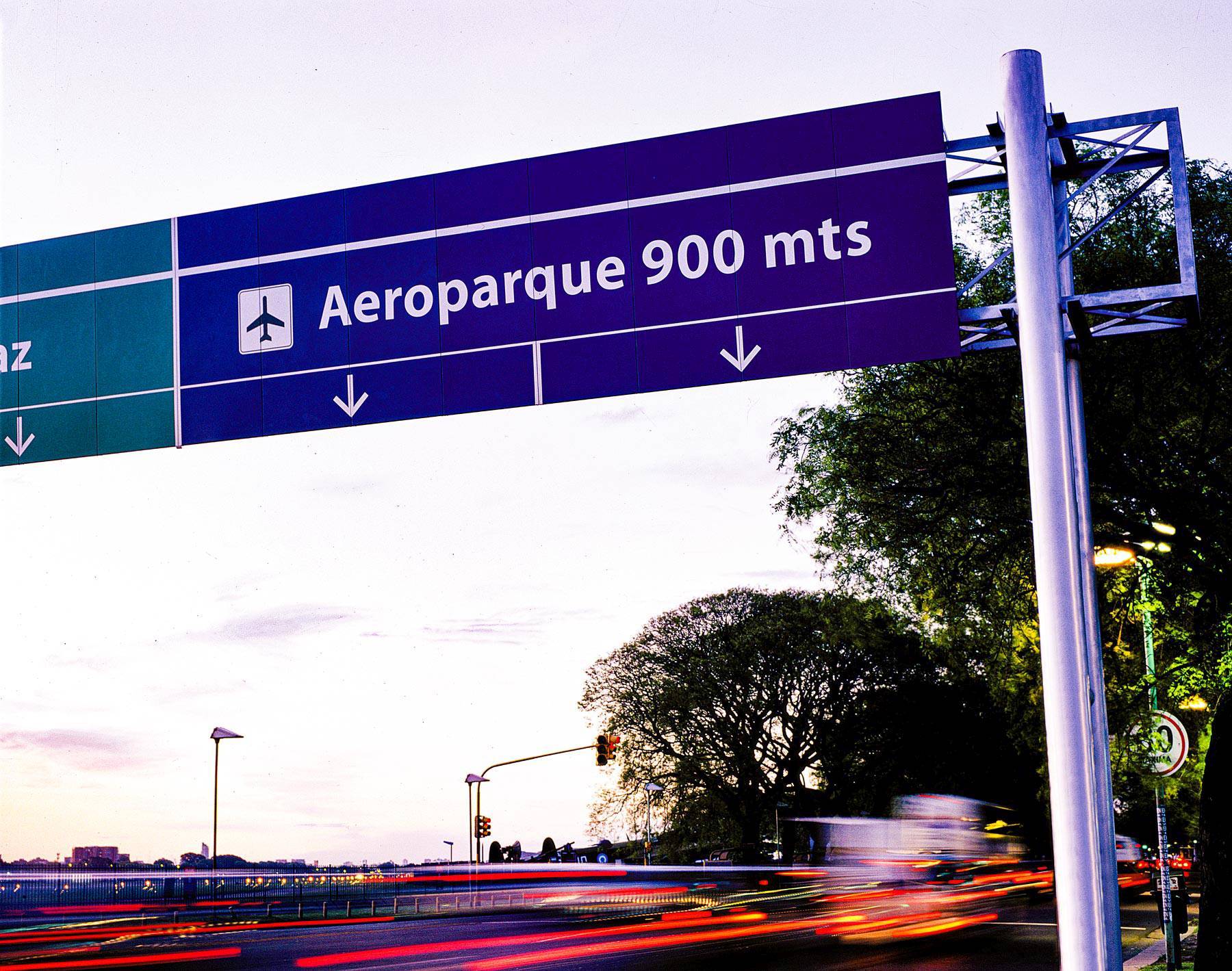 AEROPUERTOS ARGENTINA 2000